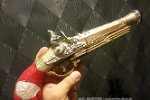 Le Visiteur du Futur - Pistolet du capitaine de la garde